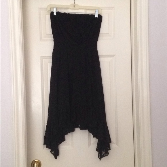 Guess Dresses & Skirts - * SOLD NWOT Guess strapless black dress
